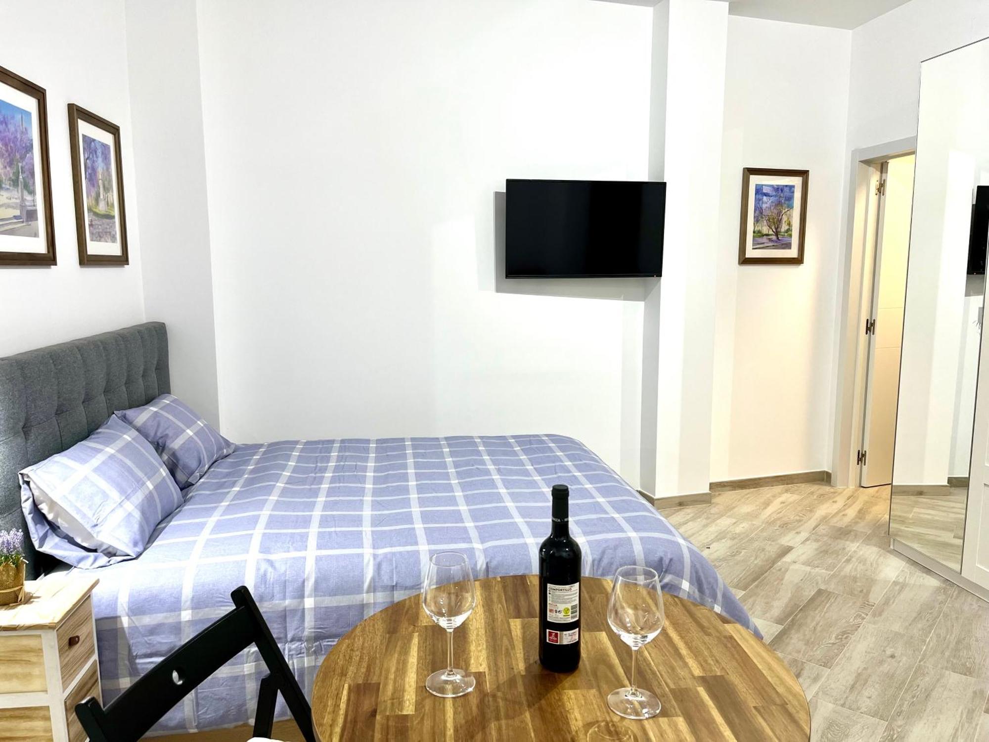 Malasana 51, New Art Apartment, Breakfast Included, Historic Center, Quite Neighborhood, Ml Malaga Zewnętrze zdjęcie